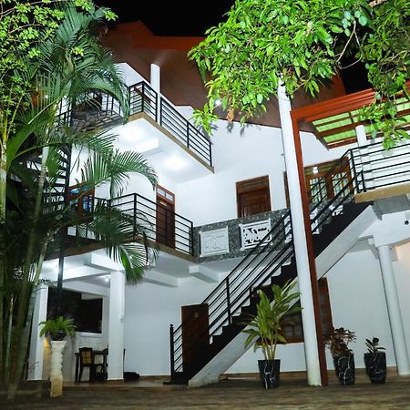 Forest View Home Stay Anuradhapura Zewnętrze zdjęcie