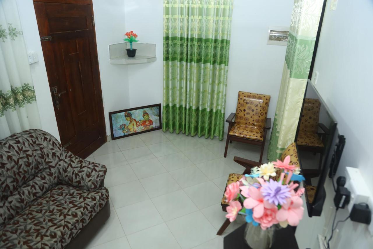Forest View Home Stay Anuradhapura Zewnętrze zdjęcie