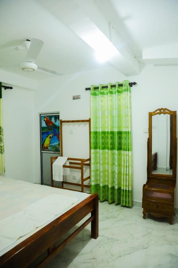 Forest View Home Stay Anuradhapura Zewnętrze zdjęcie
