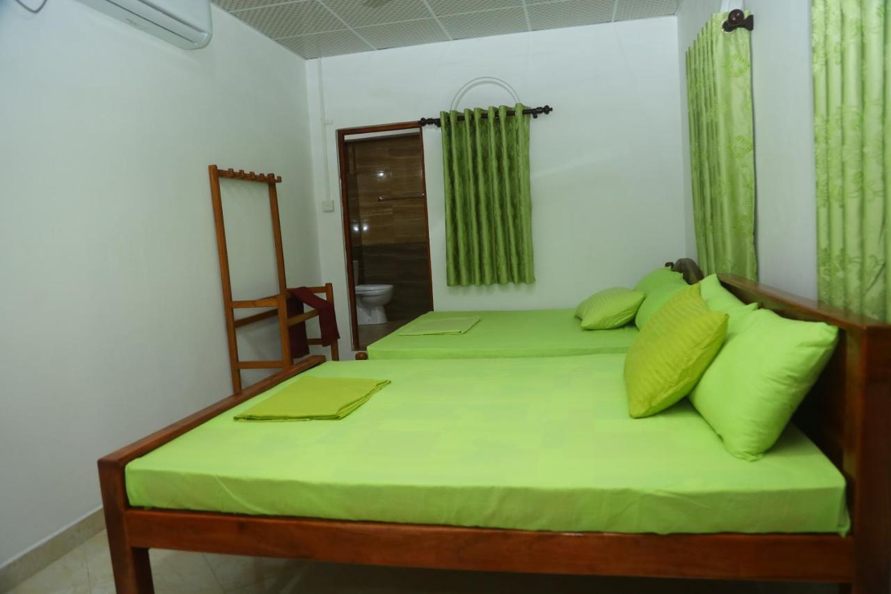Forest View Home Stay Anuradhapura Zewnętrze zdjęcie